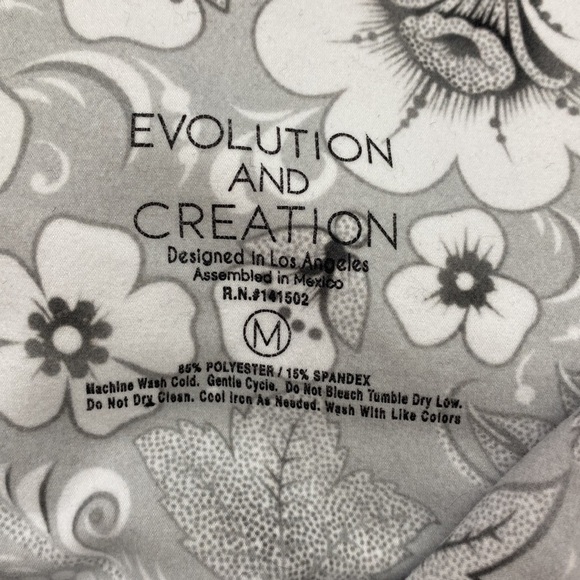 EVOLUTION AND CREATION High Waisted Hi Rise Cropped Leggings White Grey Floral M - Picture 8 of 9